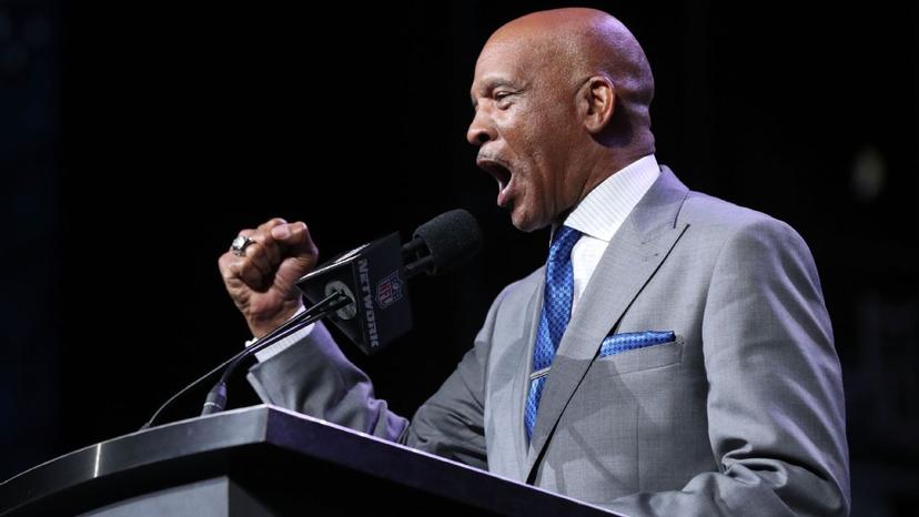 A Cowboys legend who shaped more than plays has passed