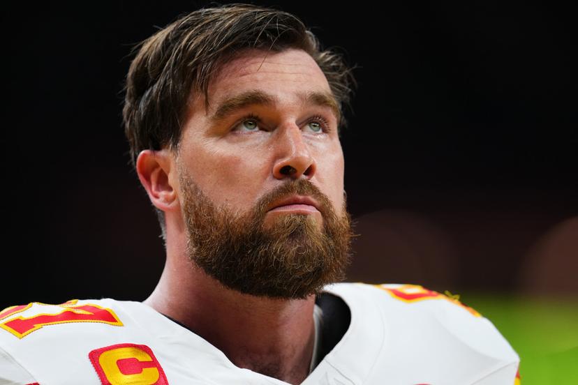 Travis Kelce offers emotional prayer for victims of Texas summer camp flood