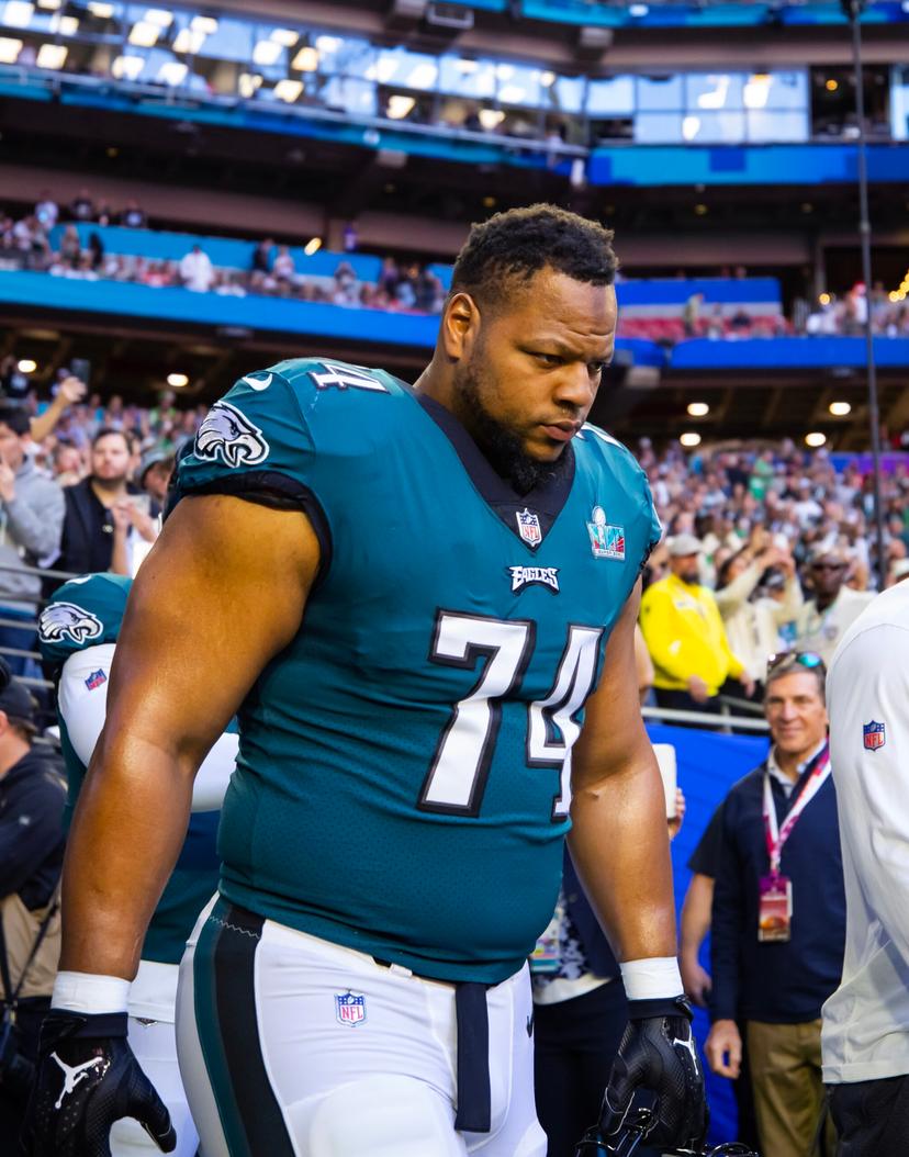 Former Eagles Player Announces Retirement After a Career of Aggression and Dirty Plays
