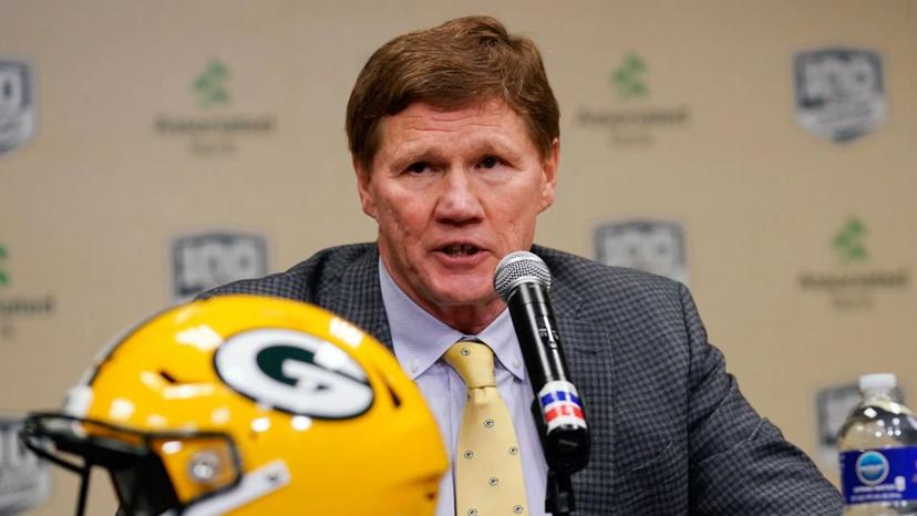 17 Years Leading the Packers – An Emotional Farewell from a Lambeau Legend