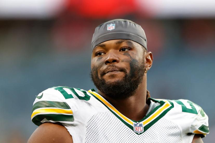 Packers Star Signs $96 Million Deal and Vows to Defend Green Bay’s Throne