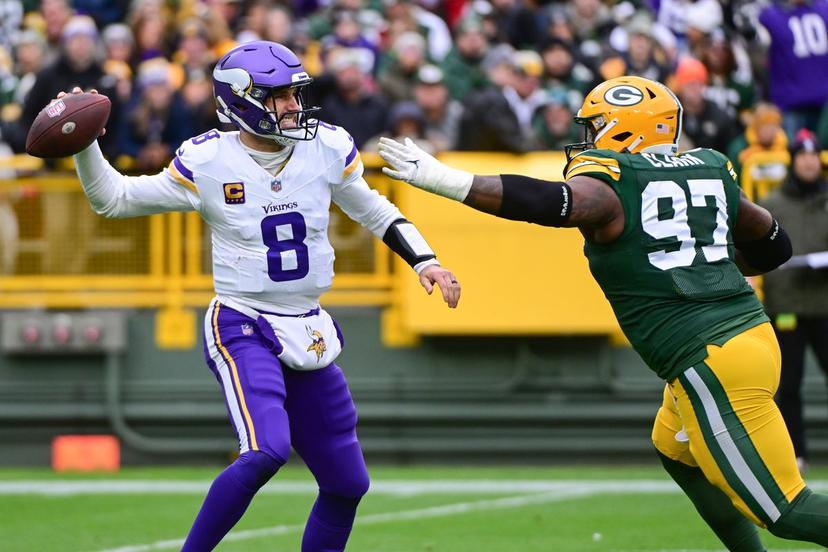 Ex-Vikings Says Lambeau Field Tested Him More Than Any Stadium in the NFL