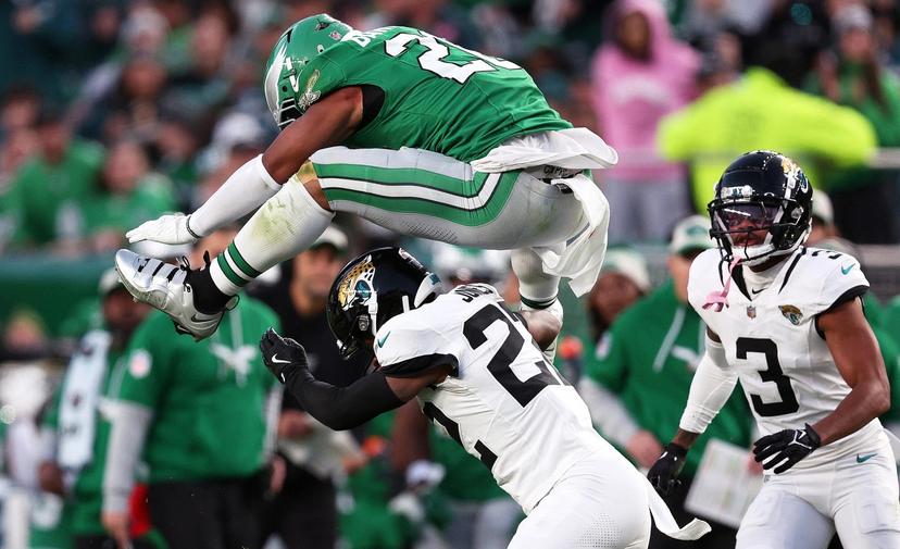 How Saquon Barkley Raised the Bar for Running Backs in the NFL And Gave Eagles Fans a New Legend to Believe In!