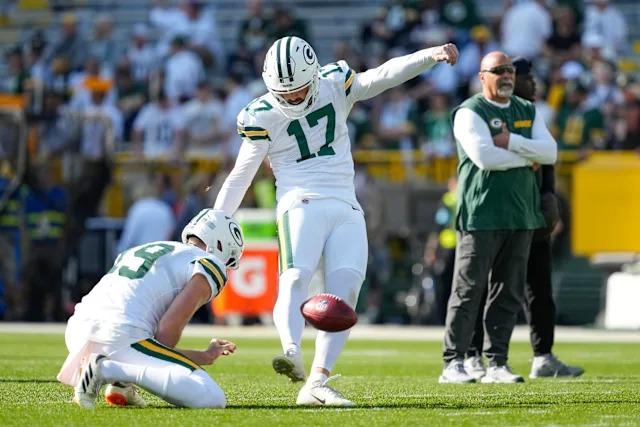 Packers Sign Super Bowl 50 Champion to $15.3 Million Deal After Stellar Training Camp Performance