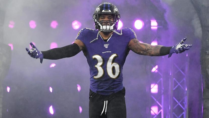 Steelers Sign Veteran Safety Chuck Clark, Release DT Domenique Davis Ahead of Training Camp Day 2