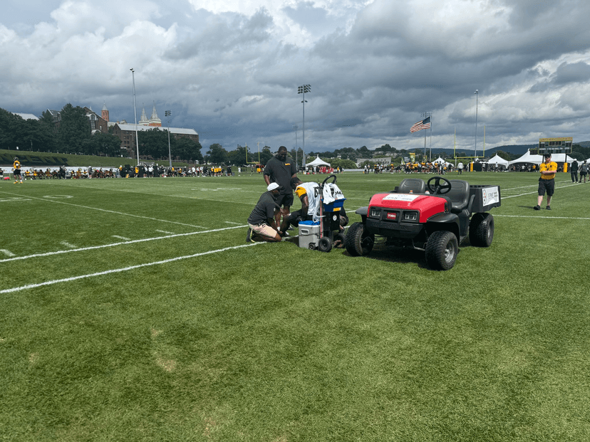 A TE of Steelers Suffers Devastating Achilles Injury at Training Camp – Dreams Put on Hold