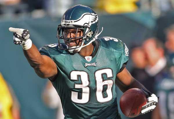 "He’s the Closest Thing to Bo Jackson I’ve Ever Seen" – Brian Westbrook Crowns the Heir to Greatness from the Eagles