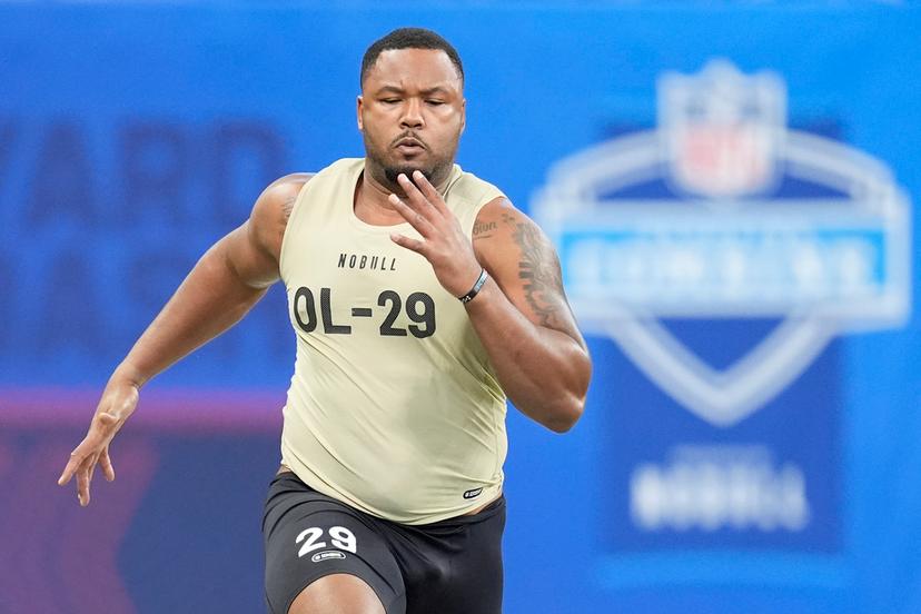 The Bills’ Breakout O-Lineman Earning His Spot in 2025!