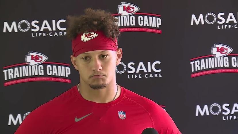 BREAKING: Mahomes Breaks Silence After Locker Room Drama Shakes Up Chiefs Training Camp Day 12