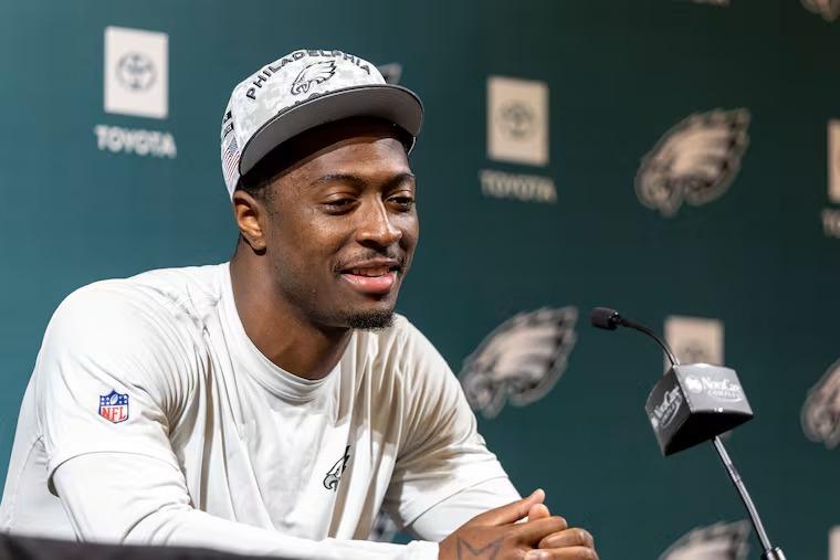 Eagles’ Star CB Shows Compassion for Morice Norris After Scary Lions-Falcons Incident