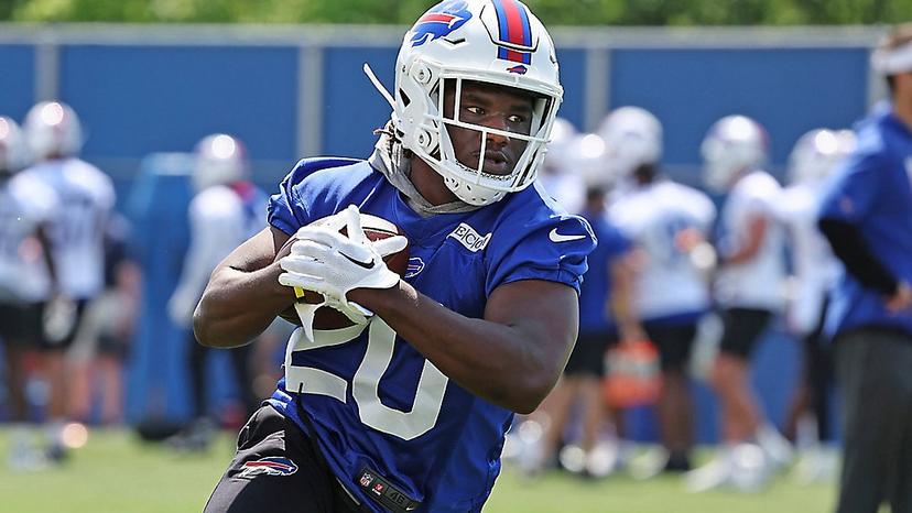 Buffalo Bills RB Rookie Misses Team Bus — HC Sends Ruthless Wake-Up Call