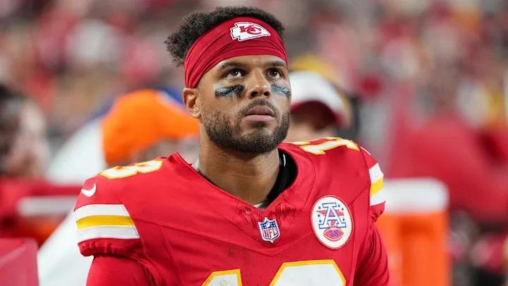 9 Teams Submit Trade Offers for Chiefs QB Chris Oladokun — Market Heating Up Fast