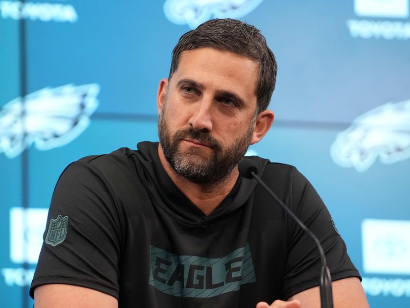 Eagles Veteran CB Disappears After Benching — Nick Sirianni Responds With Brutal 2-Game Suspension