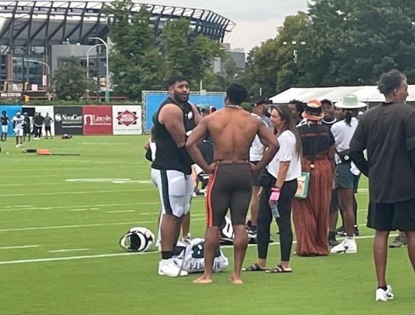 Eagles Star Clashes With Browns’ Premier Defe Myles Garrett in Explosive Practice Brawl -"He’s a freak"