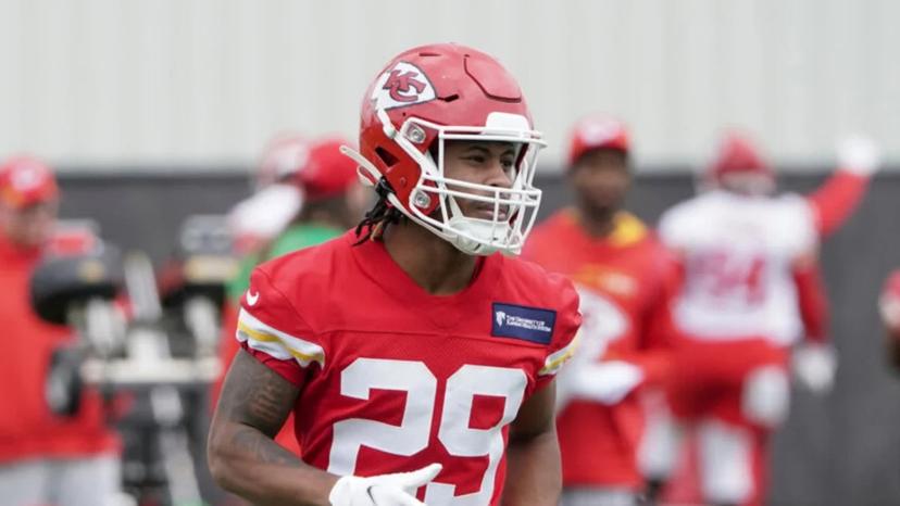  Chiefs Rookie WR with 4.2 Speed Faces Harsh Reality in Kansas City - Met the Storm Head-on: “It’s Only the Preseason”