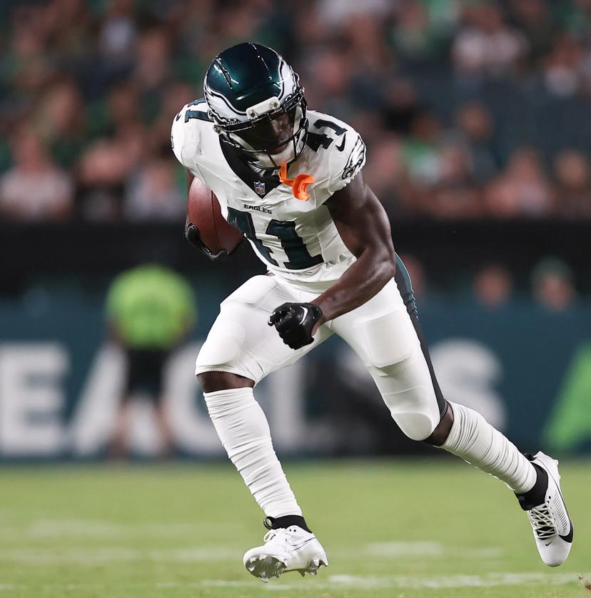 Eagles Rookie’s Heartbreaking Story Before His NFL Breakthrough
