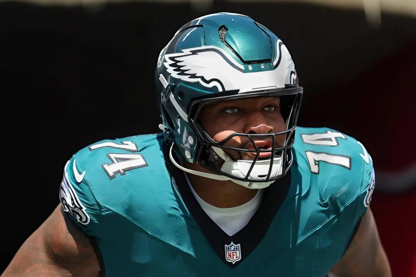Ex-Eagles Super Bowl Lineman Just Signed A $1.3M Deal But Walked Away To Return To Philadelphia — ‘This Is Where I Belong’