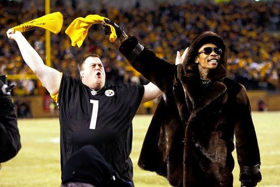 Rap Star Wiz Khalifa to Rock Steelers vs Jets Rivalry Halftime 