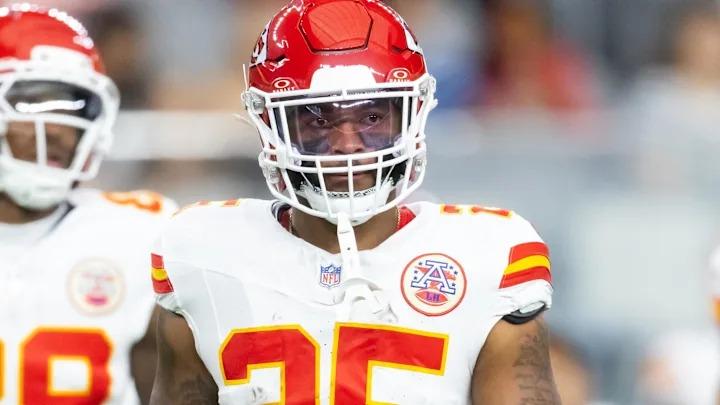 “I’M HERE TO REWRITE HISTORY” — Former 49ers Bulldozer Aims to Form a “Perfect Duo” with Isiah Pacheco