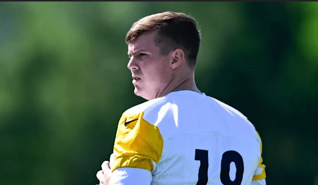 Young Steelers Talent Sent Back to IR – Fans Say His Rookie Season Is Over