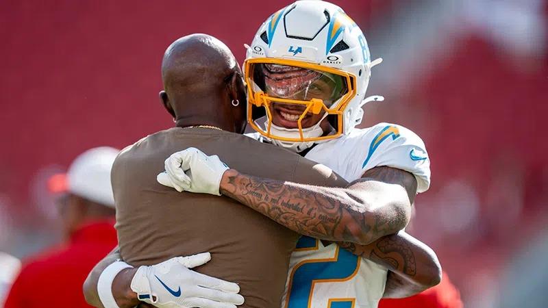 Hall of Famer’s Son Rejects Chargers Practice Squad for Eagles Workout — Believes Philly Can Help Him Become a Star Like His Father