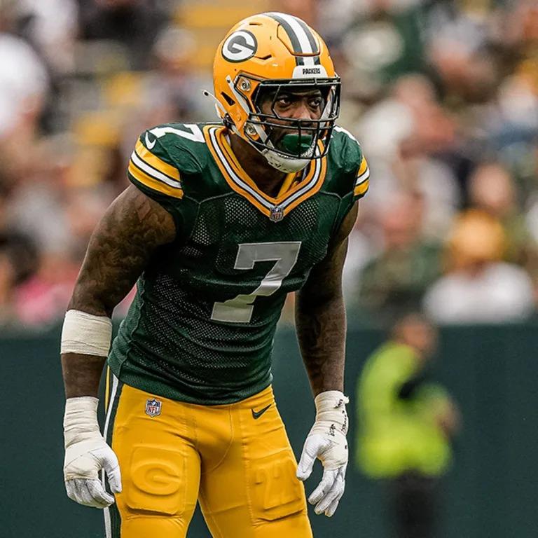Packers Star Brushes Off Noise Around Micah Parsons Trade, Puts Brotherhood First