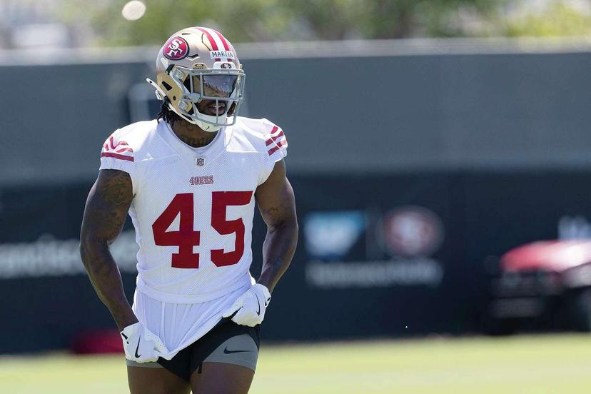 49ers Rookie Dumps 0nlyFans Star Girlfriend Right After Making the 53-Man Roster