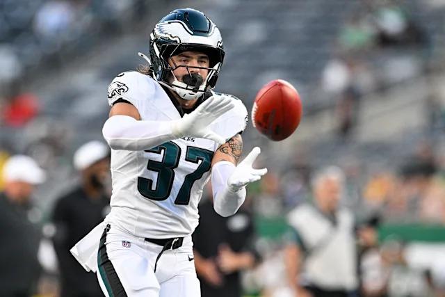 Eagles Rookie Shows Up Late and Intoxicated Over 1 Day Before 2025 NFL Kickoff Opener  — Brutally Scratched From Starting Lineup