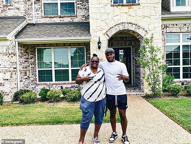 SHOCKING: Micah Parsons’ mother appears at Cowboys season opener — Still in Her Son’s old Cowboys Jersey, Even Though He’s now a Packer