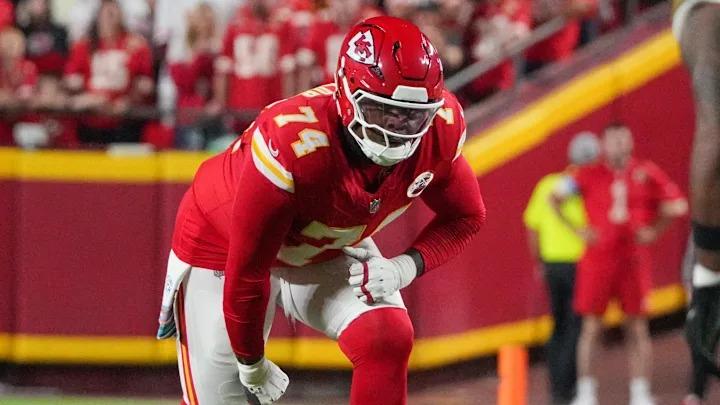 Chiefs Star Agrees to Restructure, Saving Team $12 Million in Salary Cap Space
