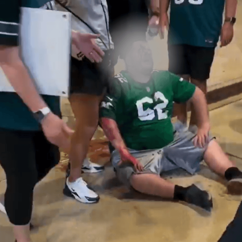 VIDEO: Eagles Fan Sa*vagely Be*aten By Cowboys Fans In Spitgate Aftermath