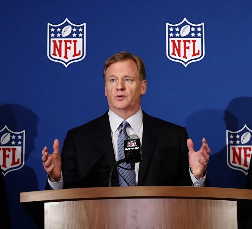 NFL Hands Down One-Game Equivalent Punishment to Eagles DT Jalen Carter After Spitting Incident, per Tom Pelissero