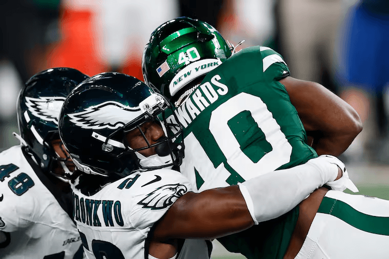 Eagles LB Suffers Torn Triceps, Out for the Season, per Source