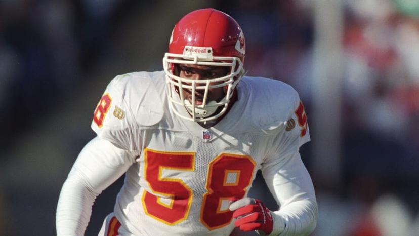 Ex-Chiefs Linebacker Blames Divorce on Housework: “My wife wanted me to be her housekeeper”