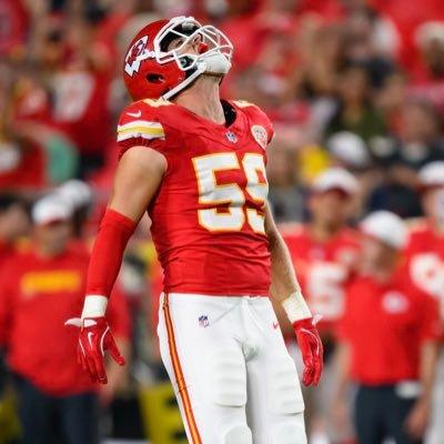 Father of Chiefs Rookie LB shocks everyone by declaring he will quit his job and live off his son — his words leave the room silent