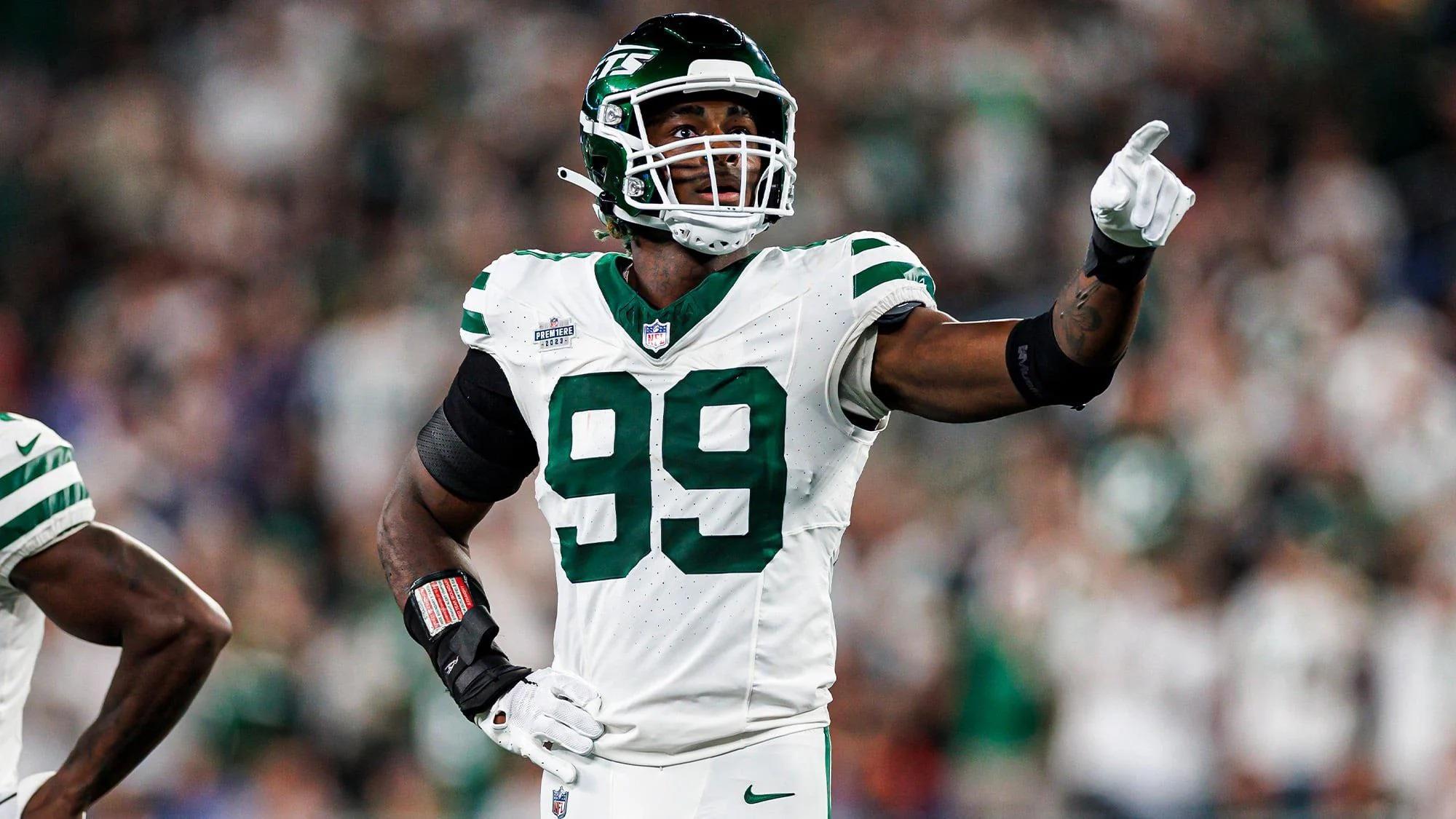 Eagles Trade for Jets’ 2023 First-Rounder After Controversial Loss to Broncos