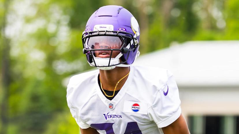 Vikings Rookie Cut Before Season Retires to Join Military Service