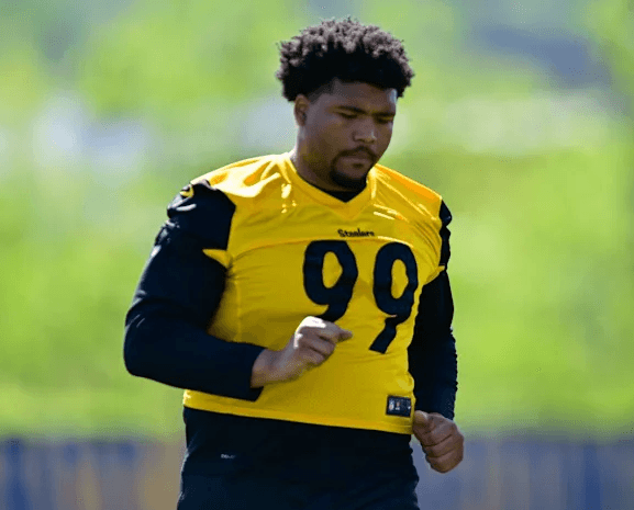 Rookie Derrick Harmon “Finds His Mother Again” During Injury Rehab at UPMC Rooney Sports Complex