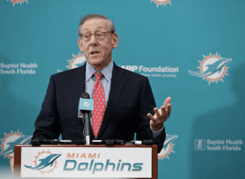 Dolphins Accuse Bills Of Supplying Smelling Salts To $48M Star During Home Win
