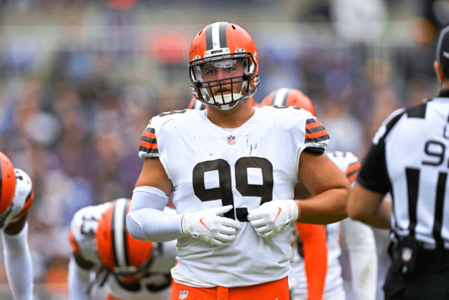Former First Round Pick Jaguars Takes Pay Cut to Join Ravens’ Super Bowl Mission