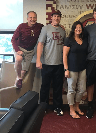 Chicago Bears Rookie Gets a Fan Meeting Organized by His Mother Despite Not Having Played a Single Game for the Team