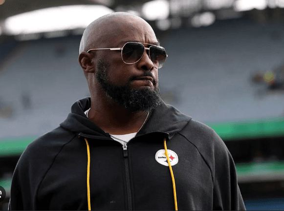 Steelers WR Lands in Coach’s Doghouse as Fans Turn on Mike Tomlin