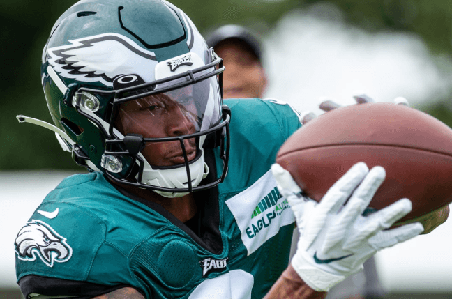 Patrick Queen Confirms Star WR Eagles Rejected Ravens to Work Out with Steelers - Awaiting Medical Check