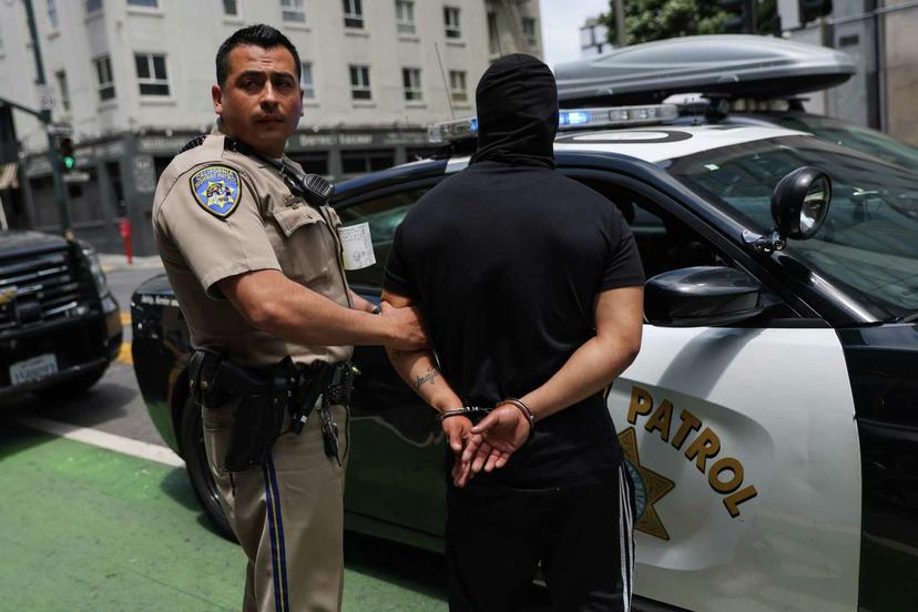 San Francisco Arrest Suspect After Discovering Explosive Device at Levi’s Stadium - Believed to Be Seahawks Fan