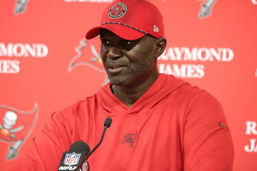 Buccaneers Petition NFL to Ban Tush Push Ahead of Eagles Clash — Confident They Have Backup Plan to Make Philly Pay