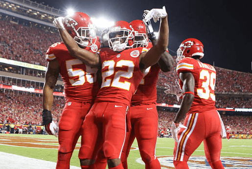 Former 3× Pro Bowl Chiefs Star Agrees to Pay Cut to Return and Help Team Overcome CB Injury Crisis