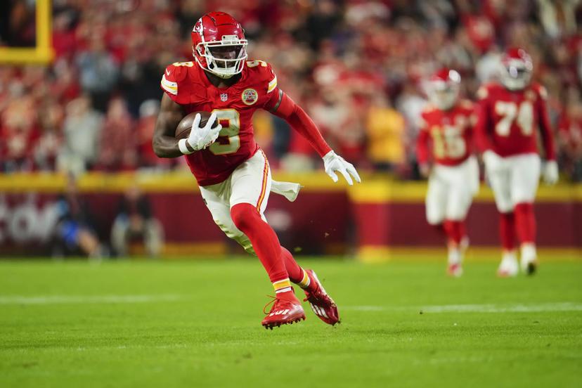 Chiefs Star Left Heartbroken After Scoring Touchdown While Unaware His Mother Had Been Rushed to the Hospital 
