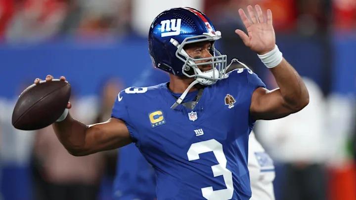 Giants QB1 Announces Retirement Amid Profanity-Laced Locker Room After Disastrous Loss to Chiefs, per Source
