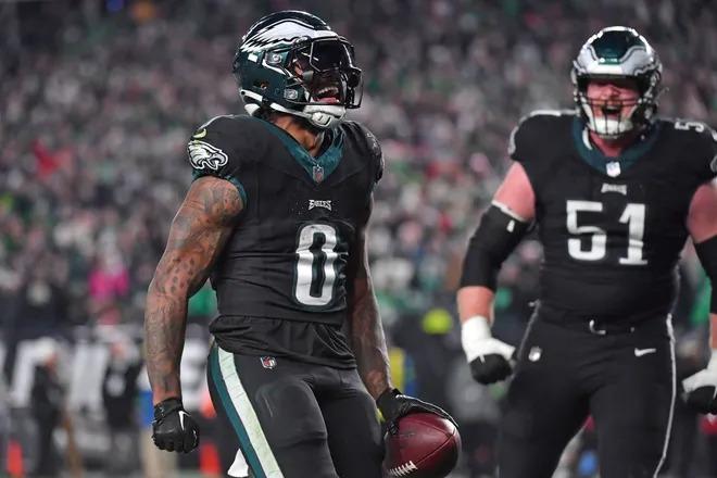 Former Eagles 1,200-Yard Back Released — Begs for One More Shot in Philadelphia