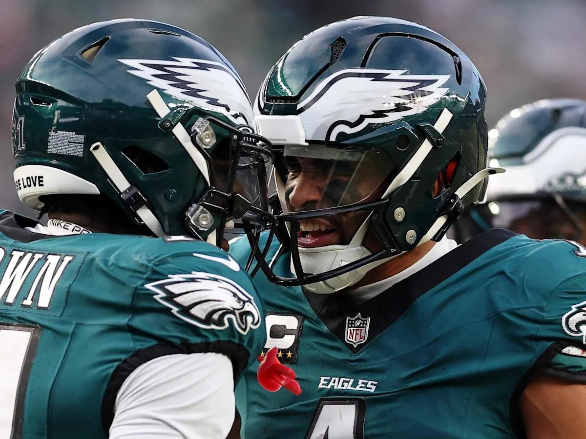 VIDEO: Eagles Locker Room Explodes as Jalen Hurts Gets Cursed Out by A.J. Brown After Offensive Disconnect